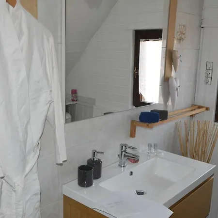 Apartment Maison Bleue