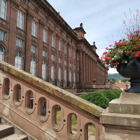 Apartment Maison Bleue